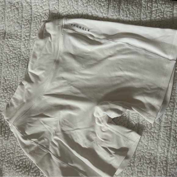 Elevate shorts 5” - Picture 7 of 7